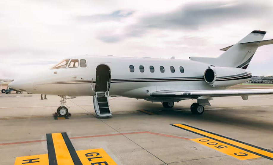 Exklusiv reisen: Tipps zum Privatflugzeug mieten für Geschäfts- und Freizeitflüge